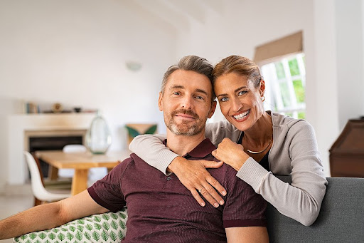 Gen X couple living in temporary retirement